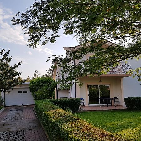 Guest House Kravica Ljubuski Exterior photo
